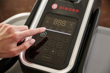 Singer-20SteamPress-Smart controls
