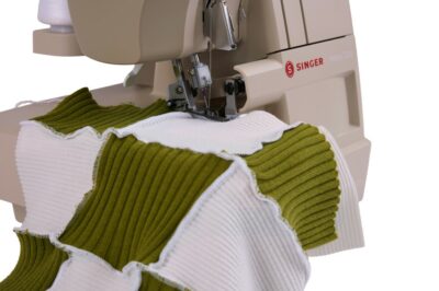 Singer-HD0425-Serger-SewingSeams-2026_Edited (2) Singer-HD0425-Serger-SewingSeams-2026_Edited (2)